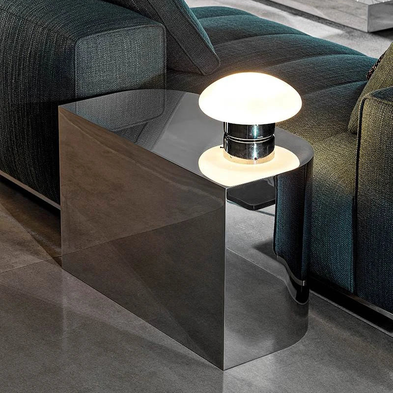 Nova Side Table